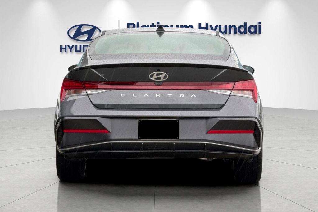 New 2026 Hyundai Elantra SEL Sport Premium FWD image 5