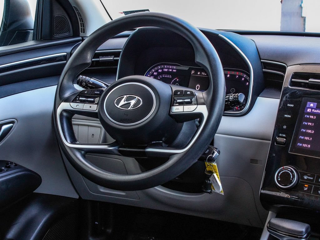 Used 2022 Hyundai Tucson SE AWD/4WD image 25
