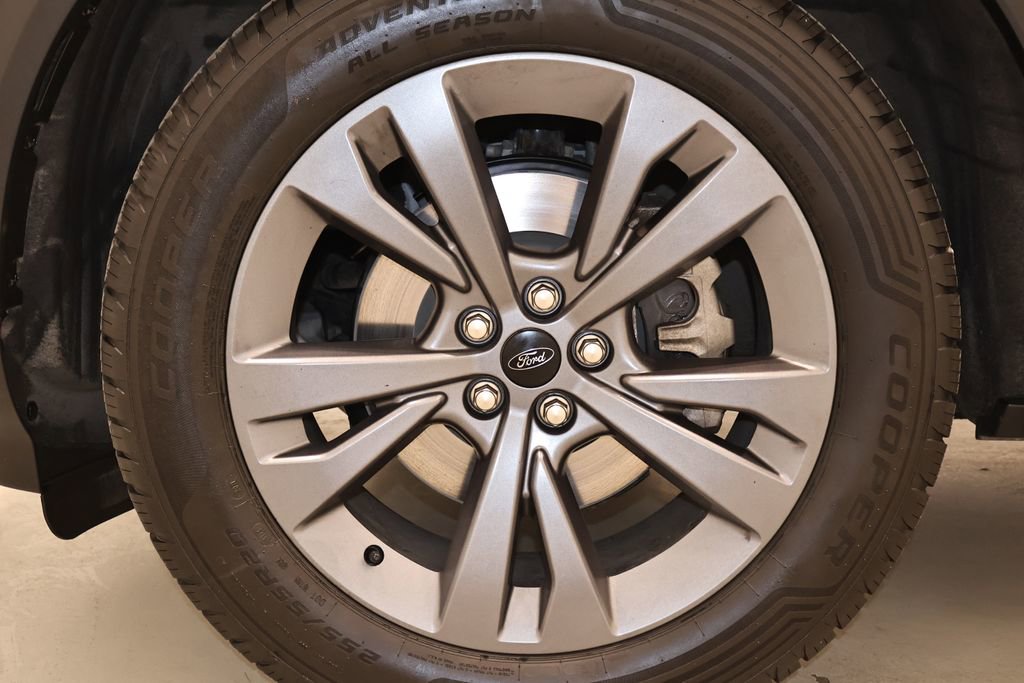 Certified 2023 Ford Explorer XLT w/ Equipment Group 202A image 42