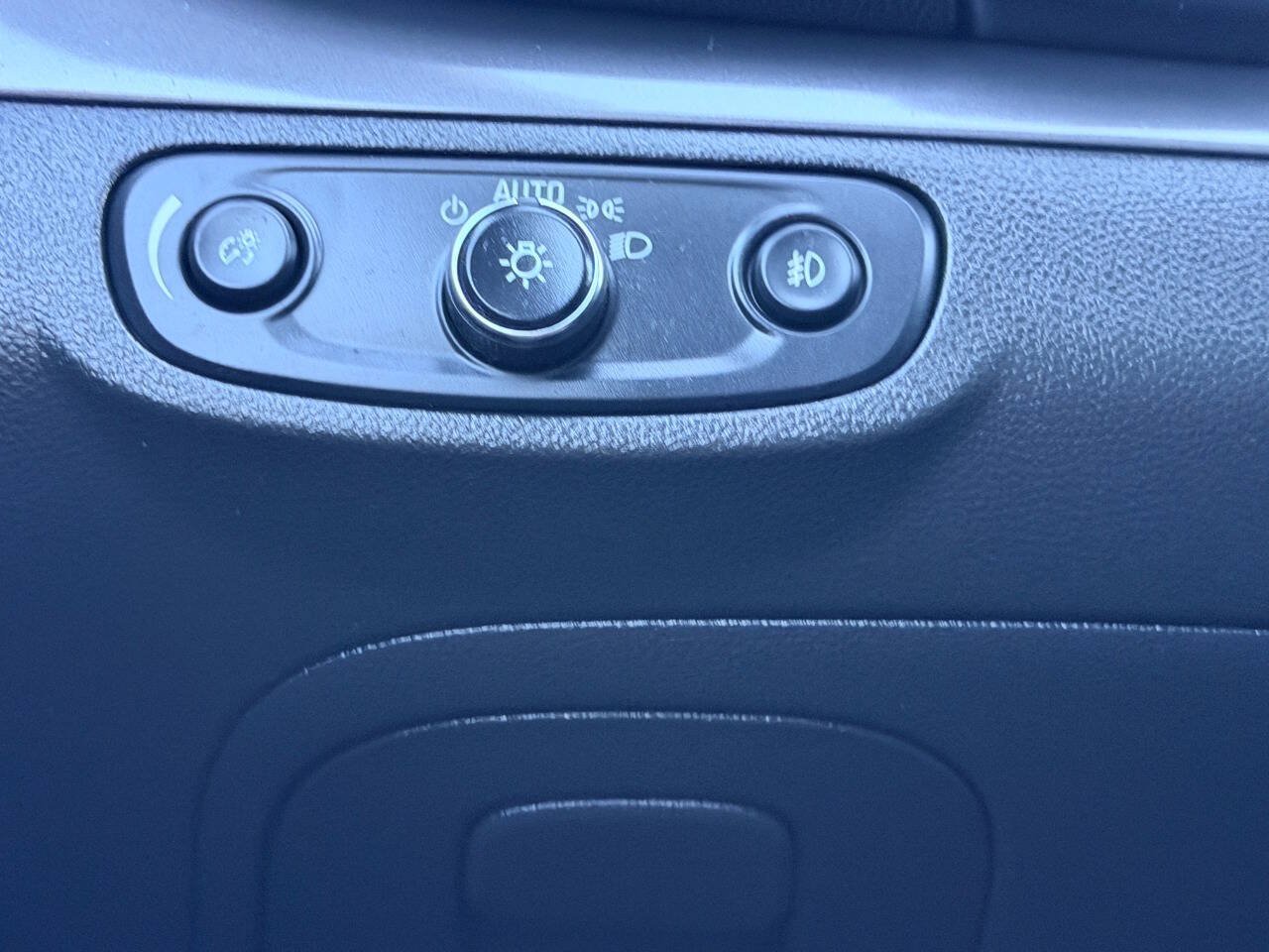 Used 2017 Buick Encore Preferred FWD image 36