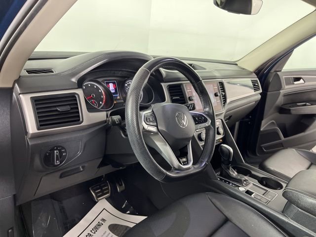 Used 2021 Volkswagen Atlas SE image 19