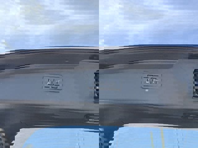 Used 2025 Subaru Outback Onyx Edition w/ Popular Package #2 image 16