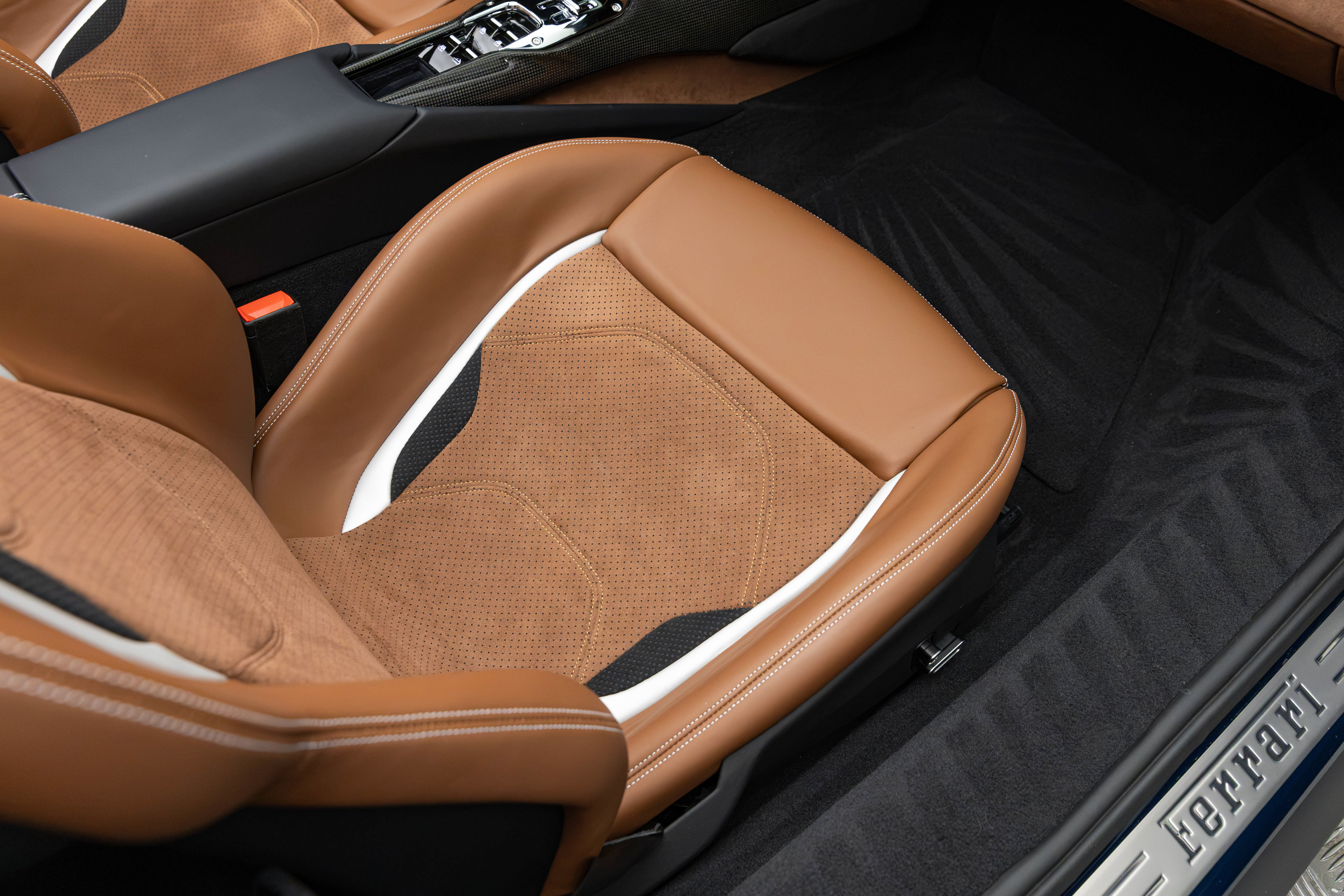 Certified 2025 Ferrari 296 GTS RWD image 27