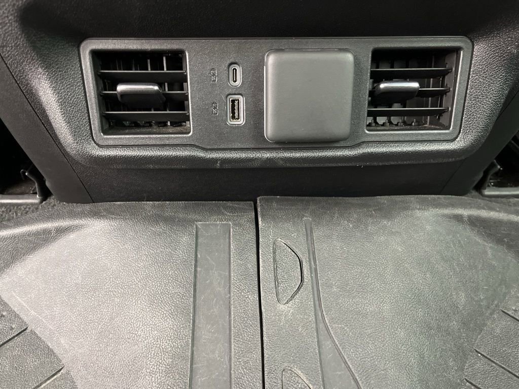 Used 2024 Chevrolet Silverado 2500 LT w/ Z71 Sport Edition image 20
