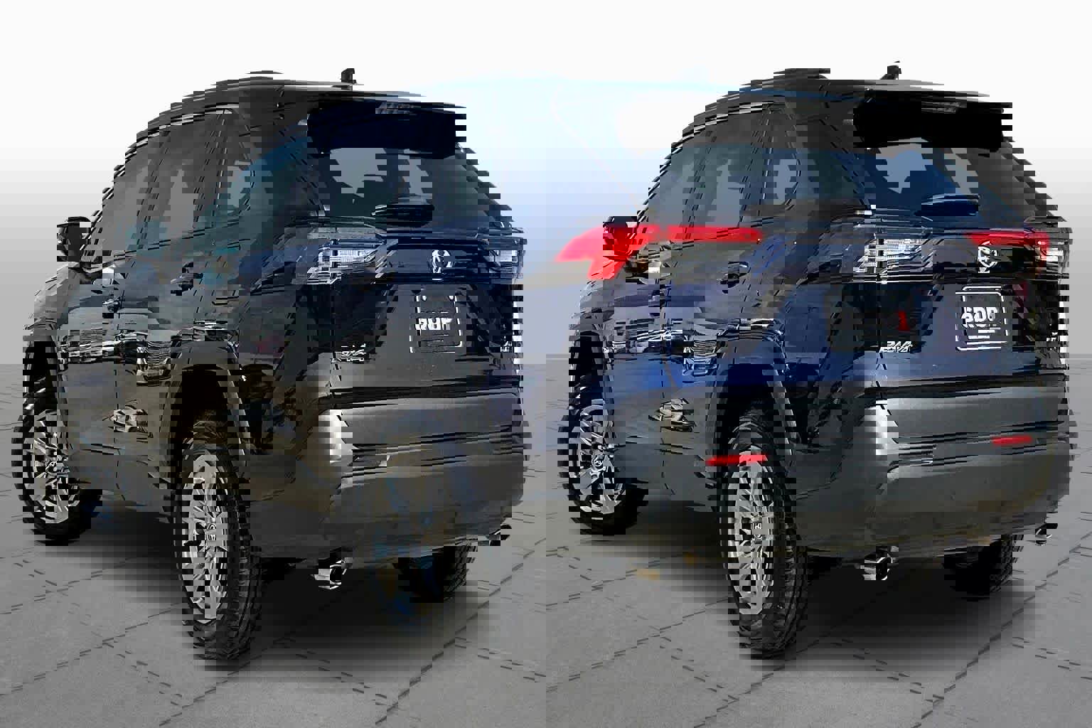 Used 2024 Toyota RAV4 XLE image 11