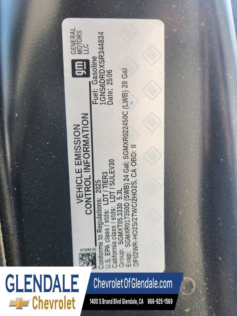 Used 2025 Chevrolet Suburban Z71 AWD/4WD image 9