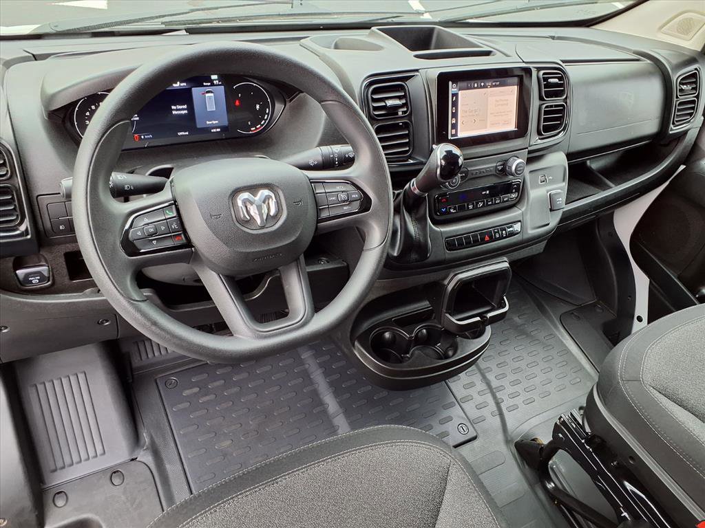 Used 2023 RAM ProMaster 2500 image 2