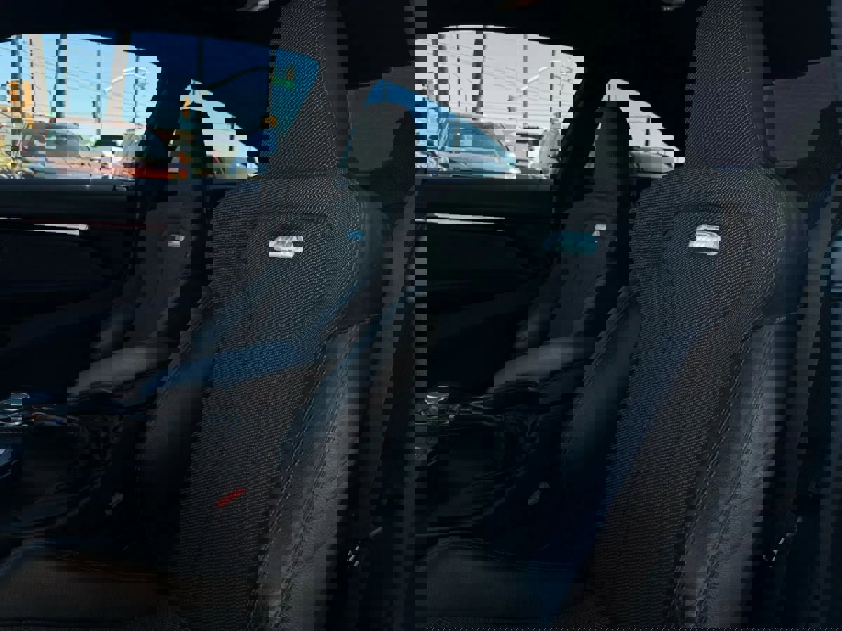 Used 2017 BMW M4 Coupe image 39