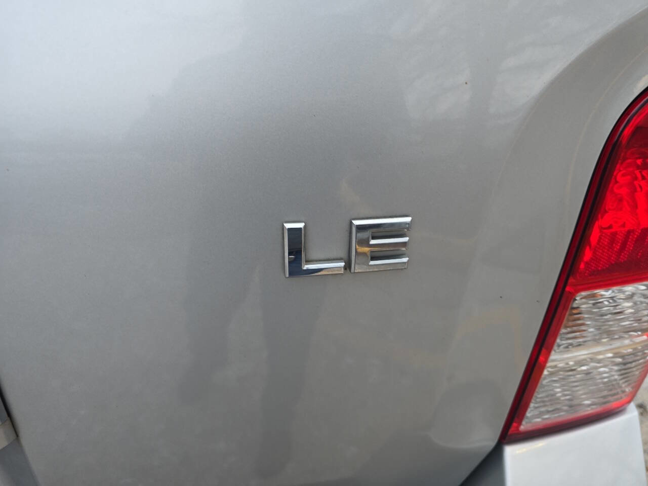 Used 2011 Nissan Pathfinder LE w/ Navigation Pkg image 46