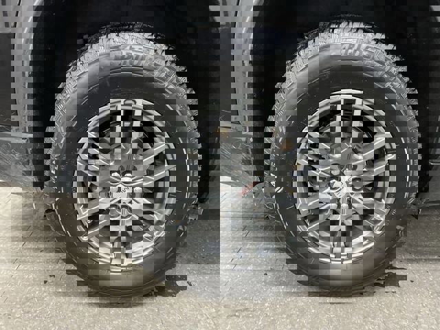 Certified 2025 GMC Acadia Elevation image 33