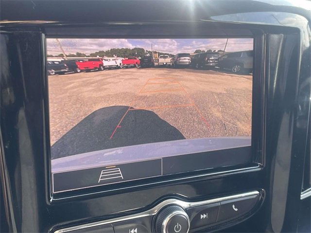 Used 2021 Chevrolet Traverse LS image 18