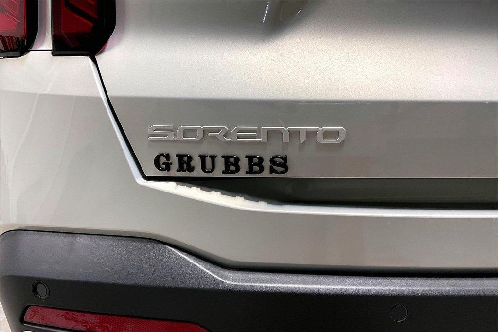 New 2026 Kia Sorento S FWD image 32