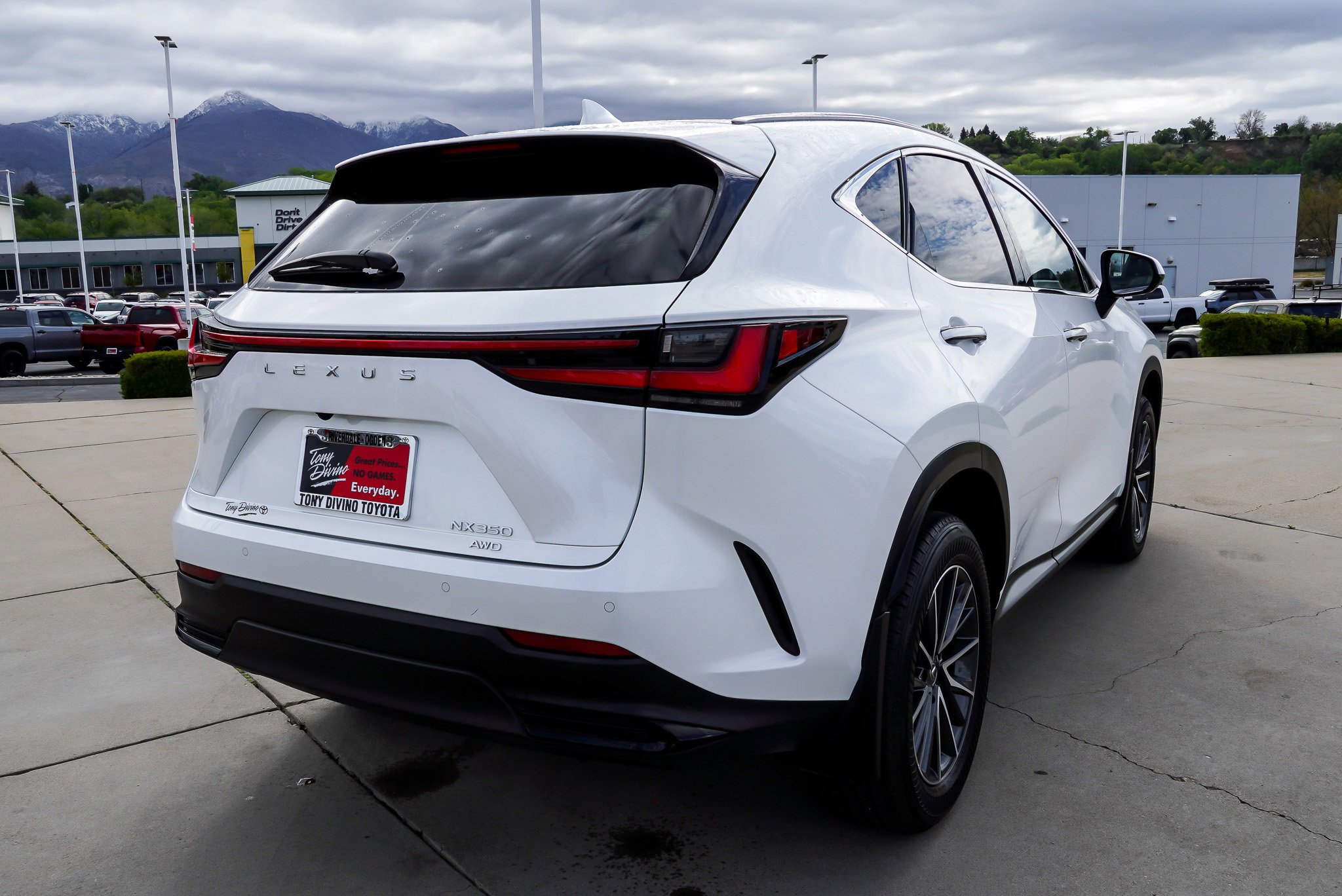 Used 2024 Lexus NX 350 AWD w/ Vision Package image 8