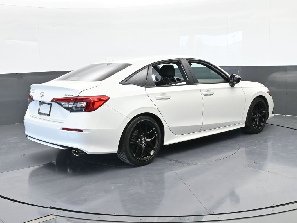 Used 2024 Honda Civic Sport image 6