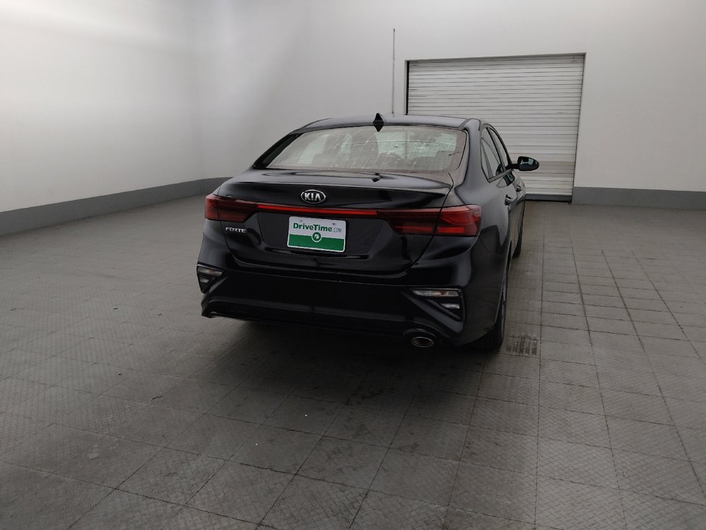 Used 2021 Kia Forte LXS FWD image 7