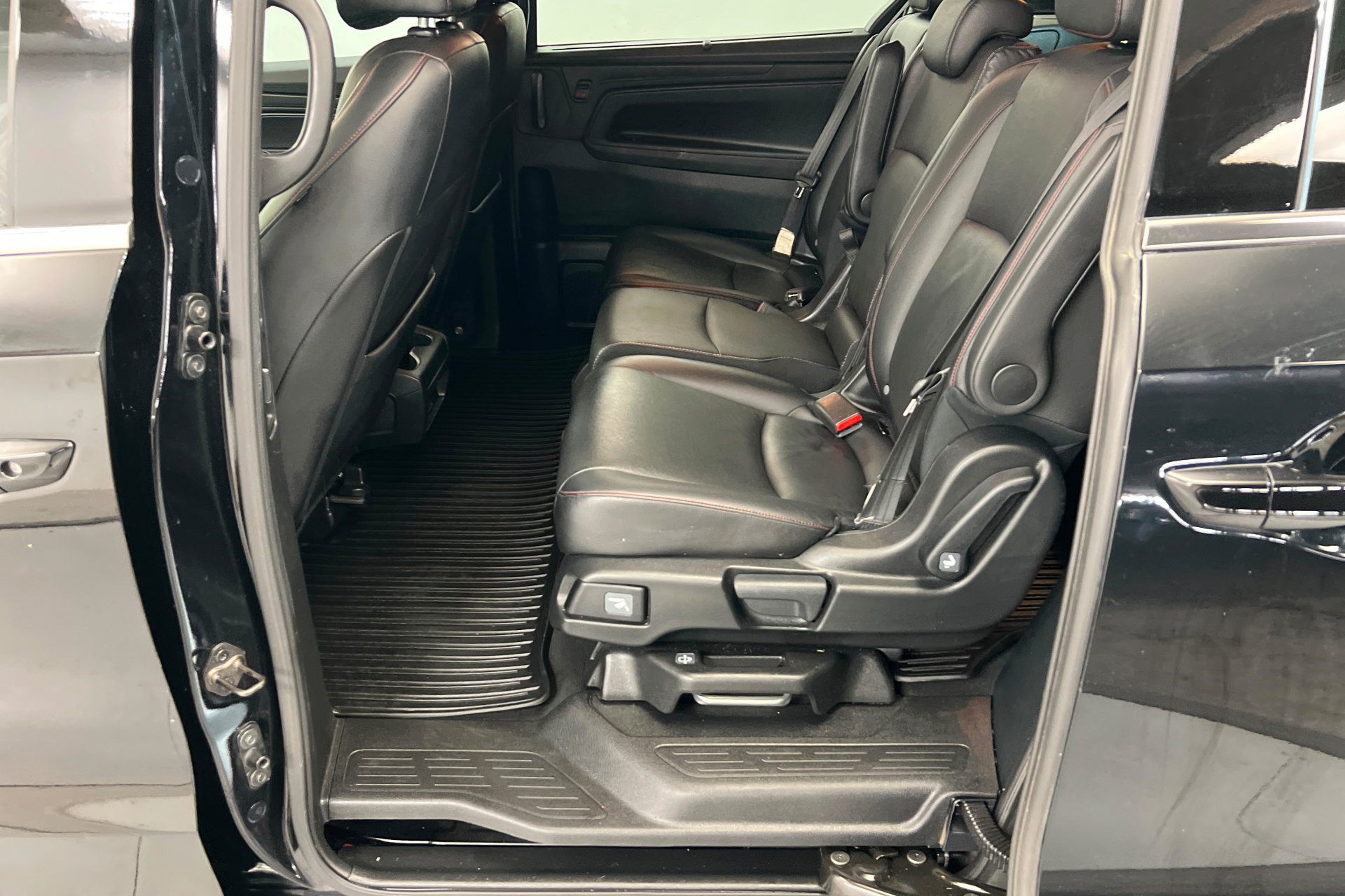 Used 2023 Honda Odyssey Sport image 21