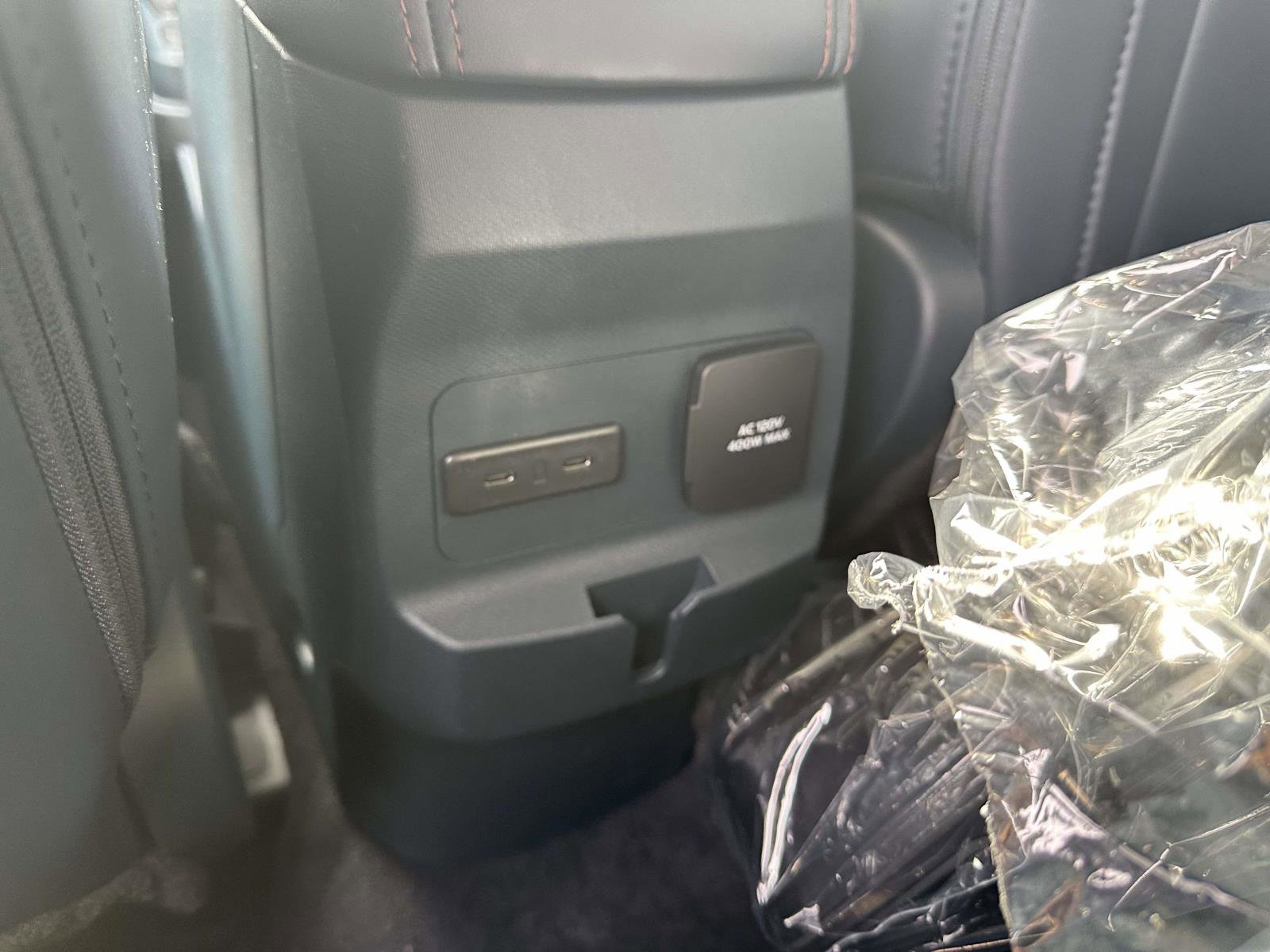 New 2026 Ford Maverick Lariat w/ 4K Tow Package AWD/4WD image 9