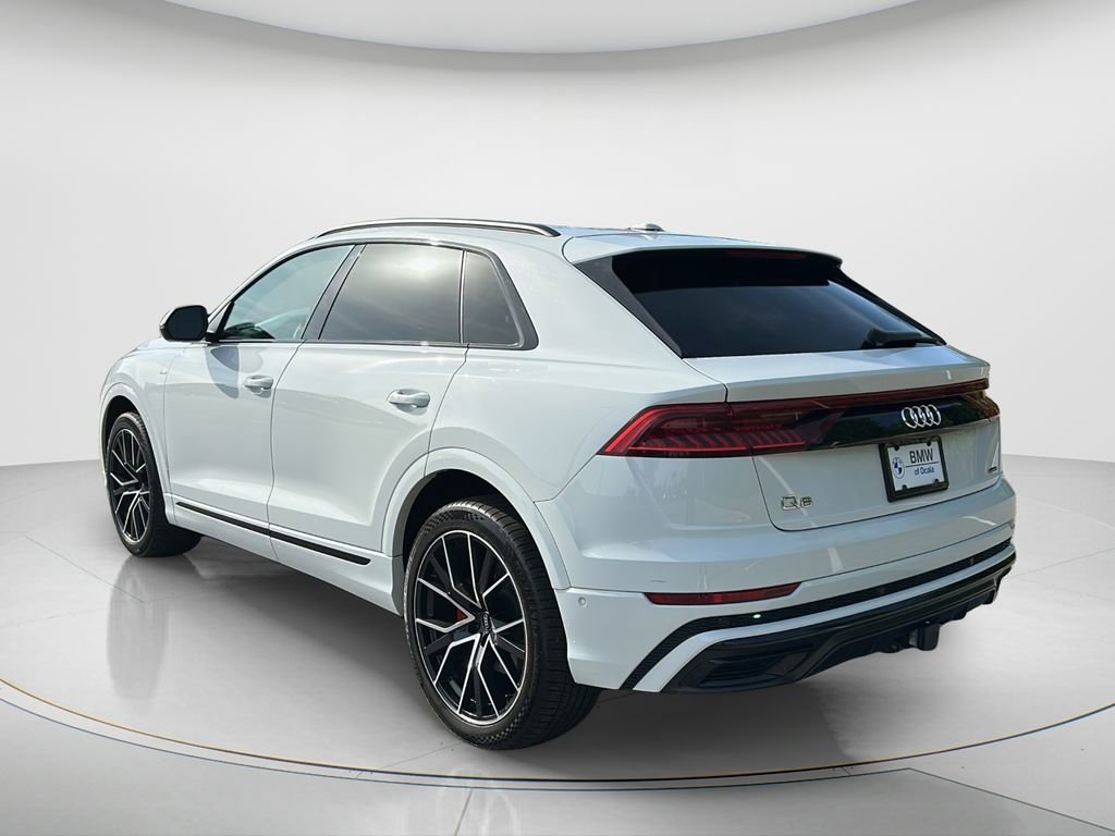 Used 2020 Audi Q8 Prestige w/ Prestige Package image 3