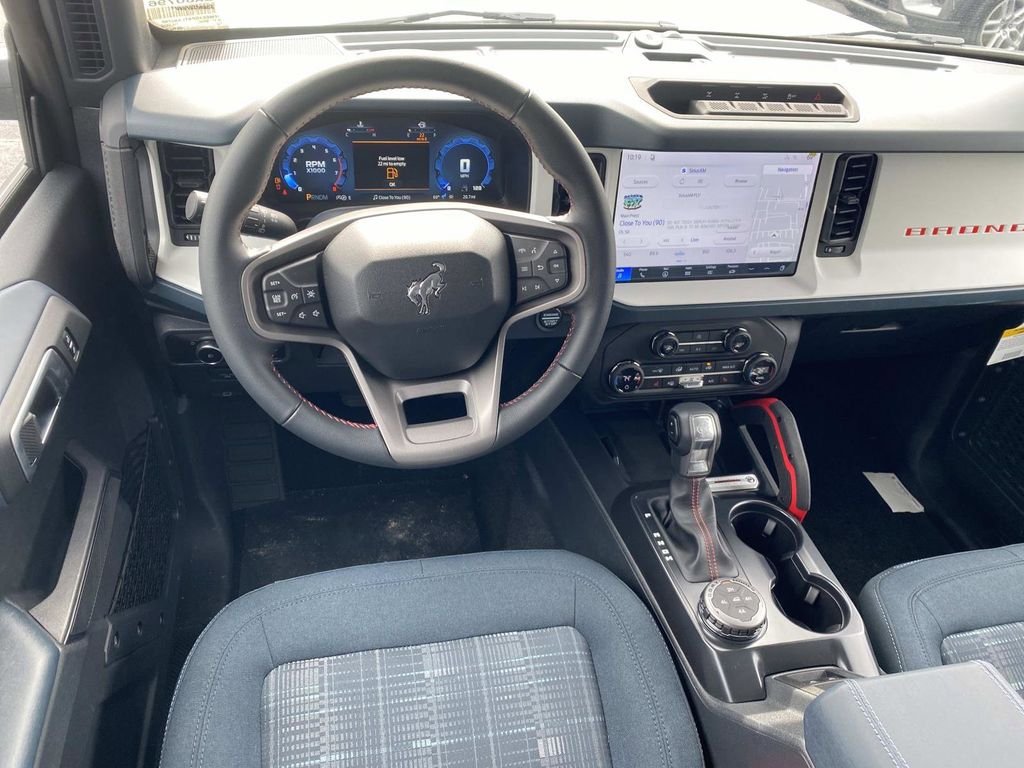 New 2026 Ford Bronco Heritage Edition AWD/4WD image 10
