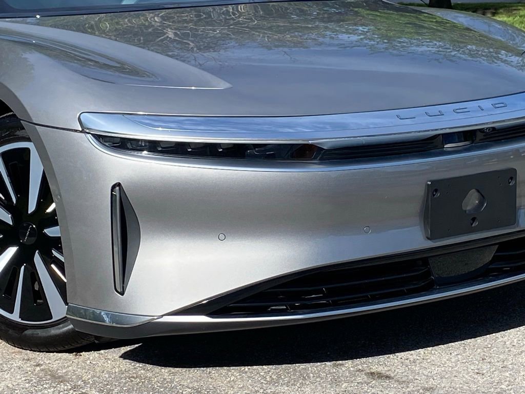 Used 2023 Lucid Air Touring image 10
