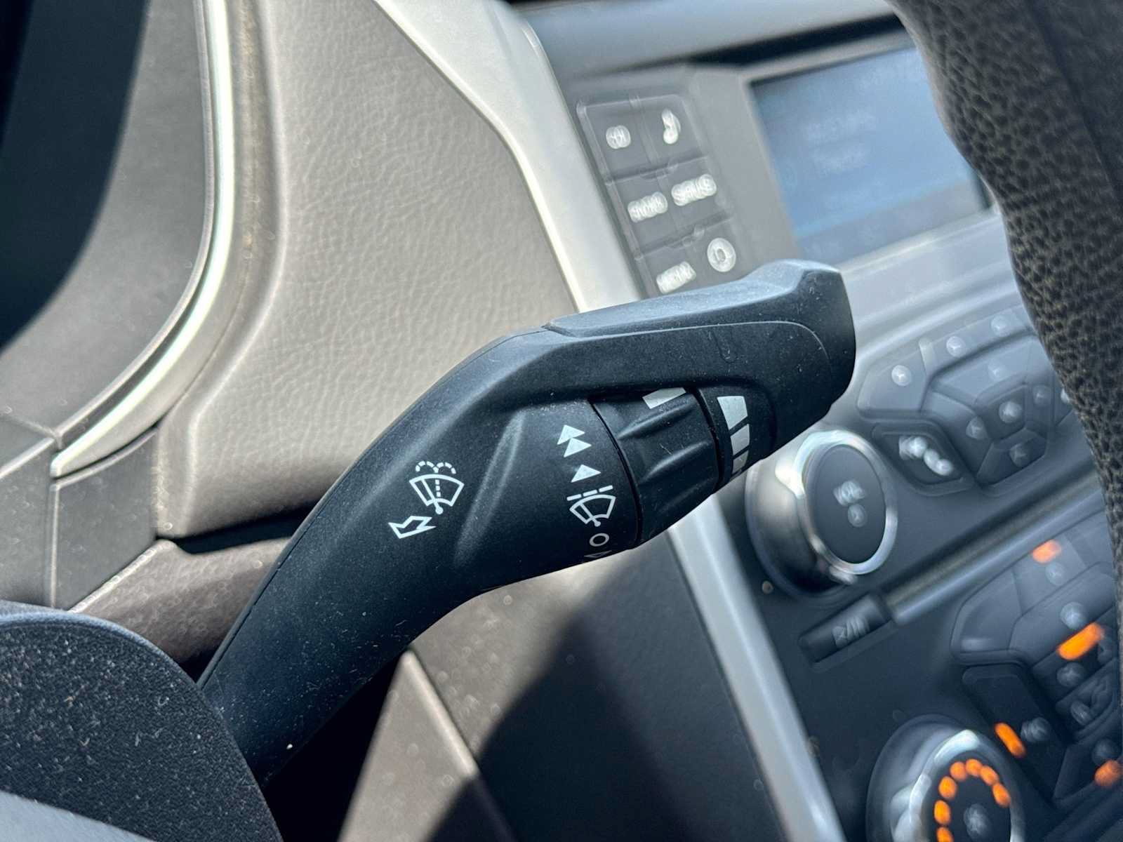 Used 2013 Ford Fusion SE FWD image 23