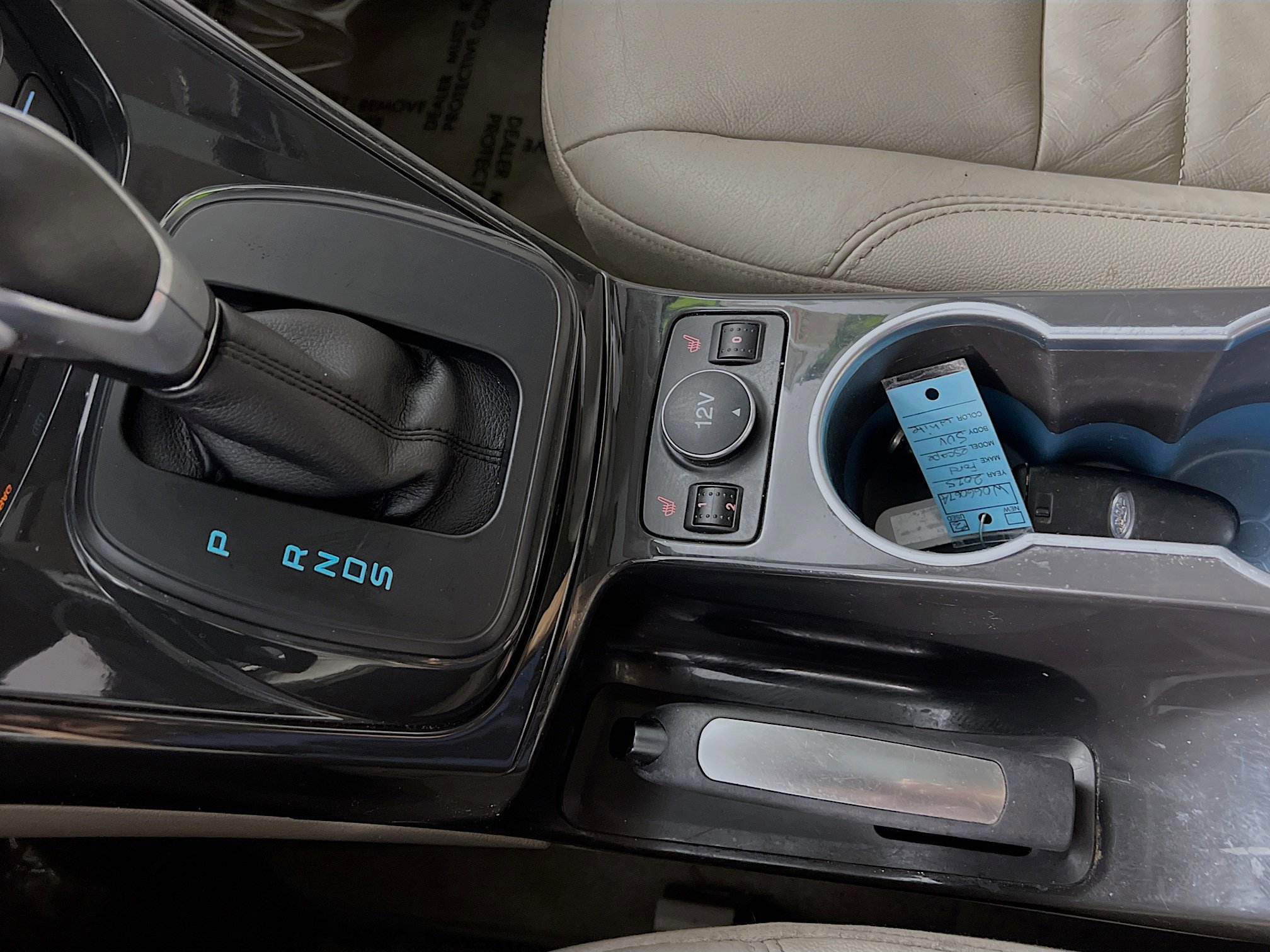 Used 2015 Ford Escape Titanium image 24