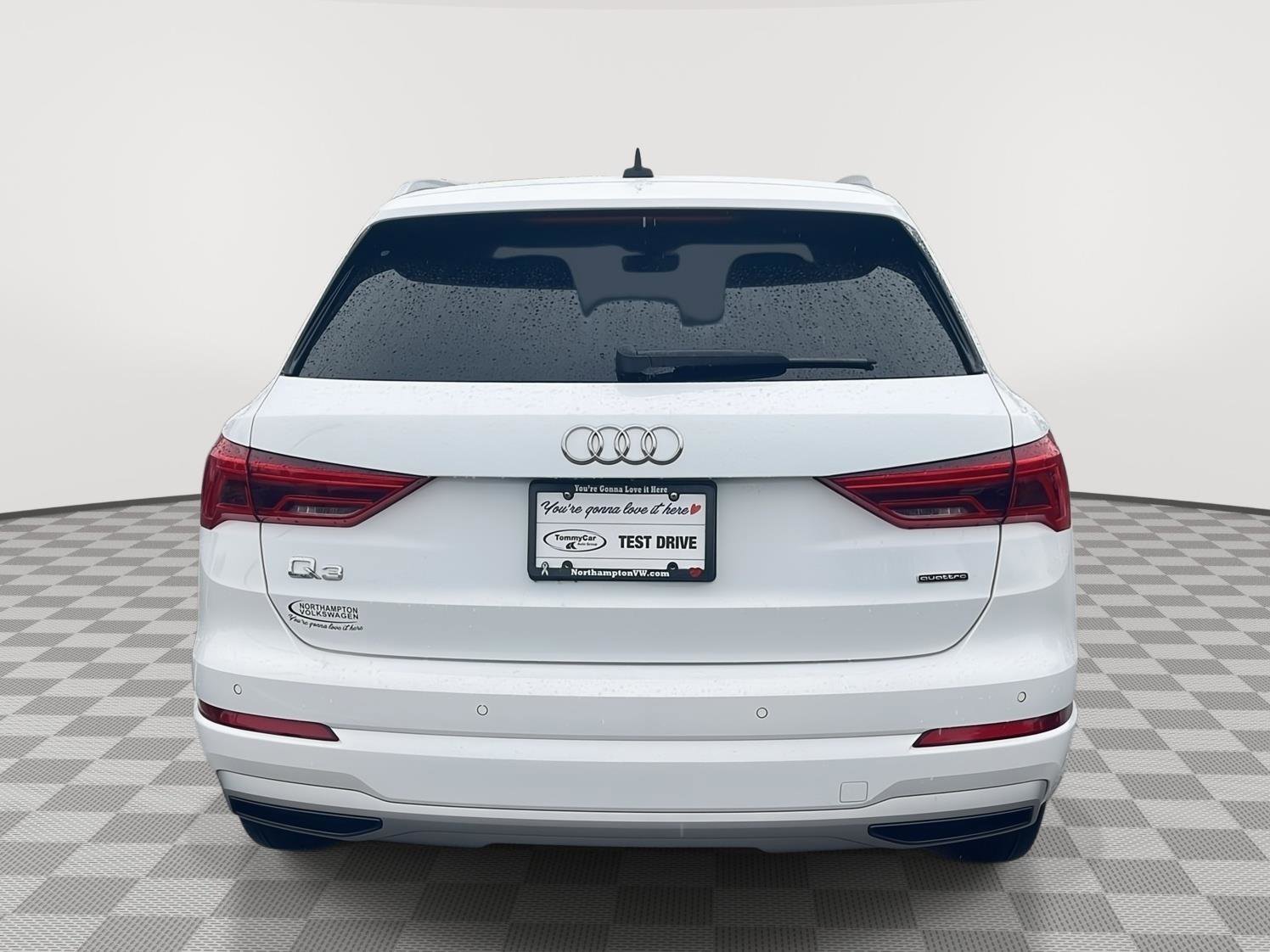 Used 2023 Audi Q3 2.0T Premium AWD/4WD image 8