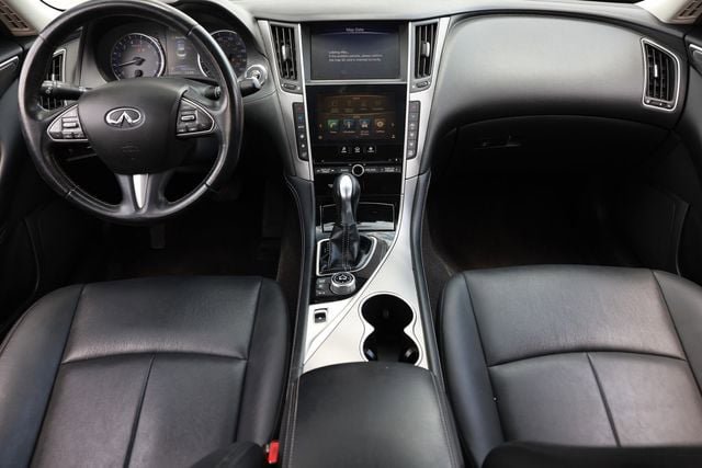 Used 2017 INFINITI Q50 Signature Edition w/ All Weather Package (L93) RWD image 24