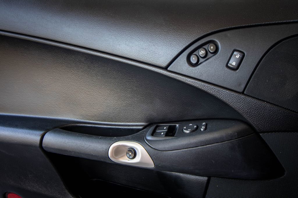 Used 2011 Chevrolet Corvette Grand Sport w/ Preferred Equipment Group image 23