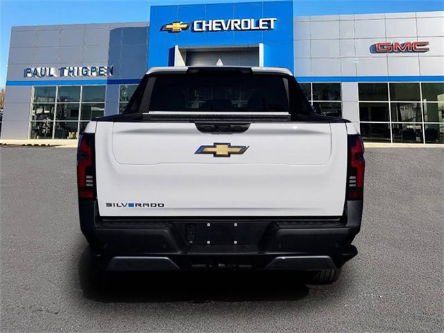 New 2025 Chevrolet Silverado EV LT image 23