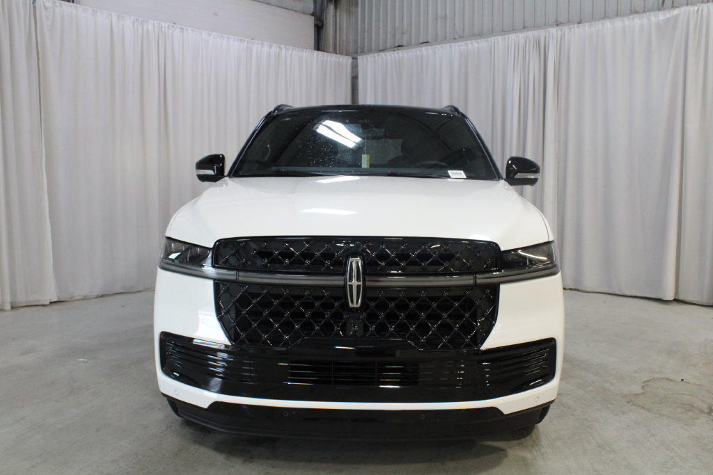 New 2027 Lincoln Navigator Black Label AWD/4WD image 34