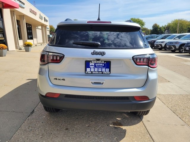 New 2026 Jeep Compass Latitude image 6