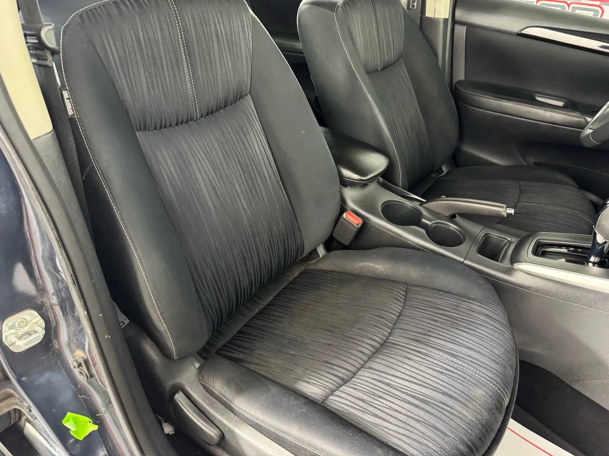 Used 2016 Nissan Sentra SV image 31