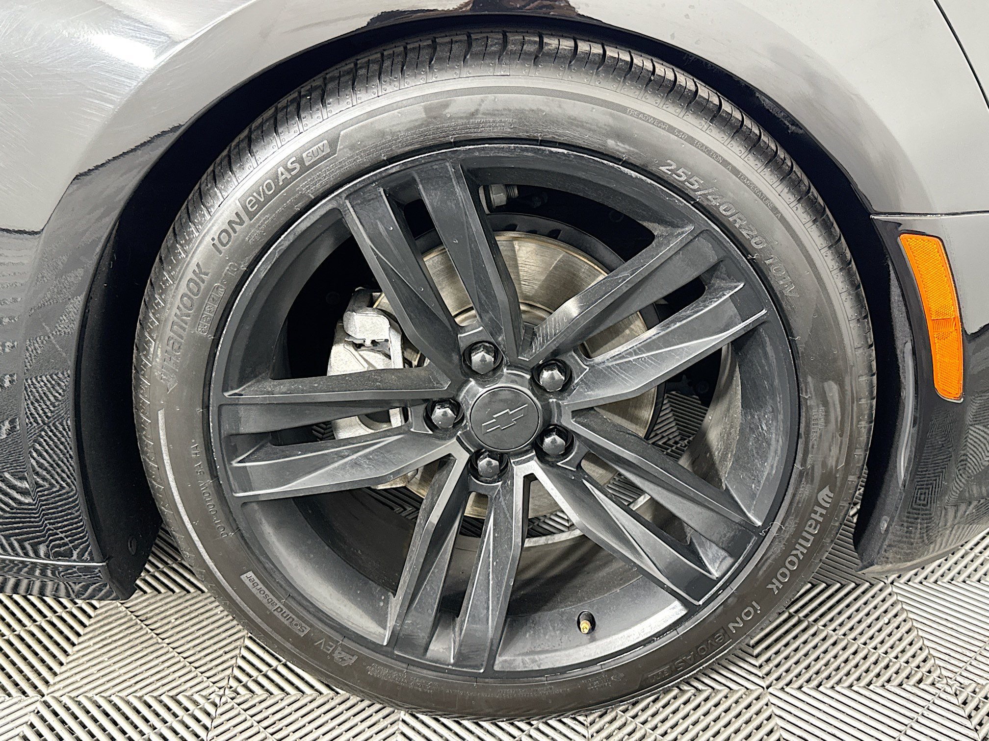 Used 2017 Chevrolet Camaro LT w/ RS Package RWD image 26