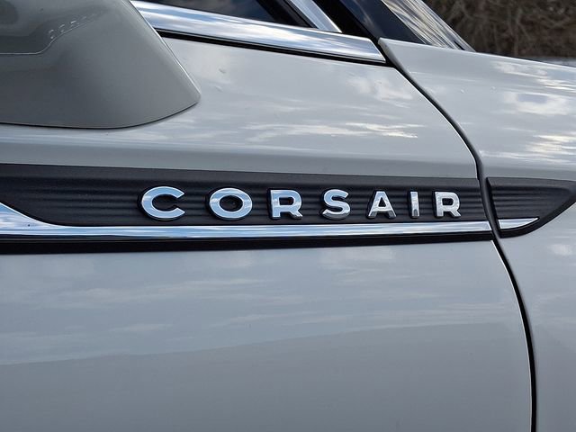 Used 2021 Lincoln Corsair AWD w/ Premium Package image 33