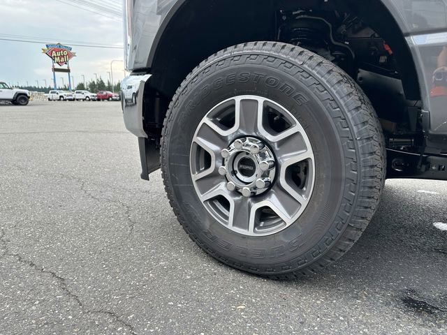 New 2026 Ford F350 Lariat image 23