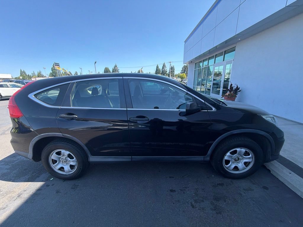 Used 2016 Honda CR-V LX image 2