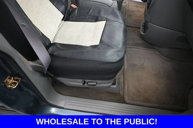 Used 2006 Dodge Grand Caravan SXT FWD image 32