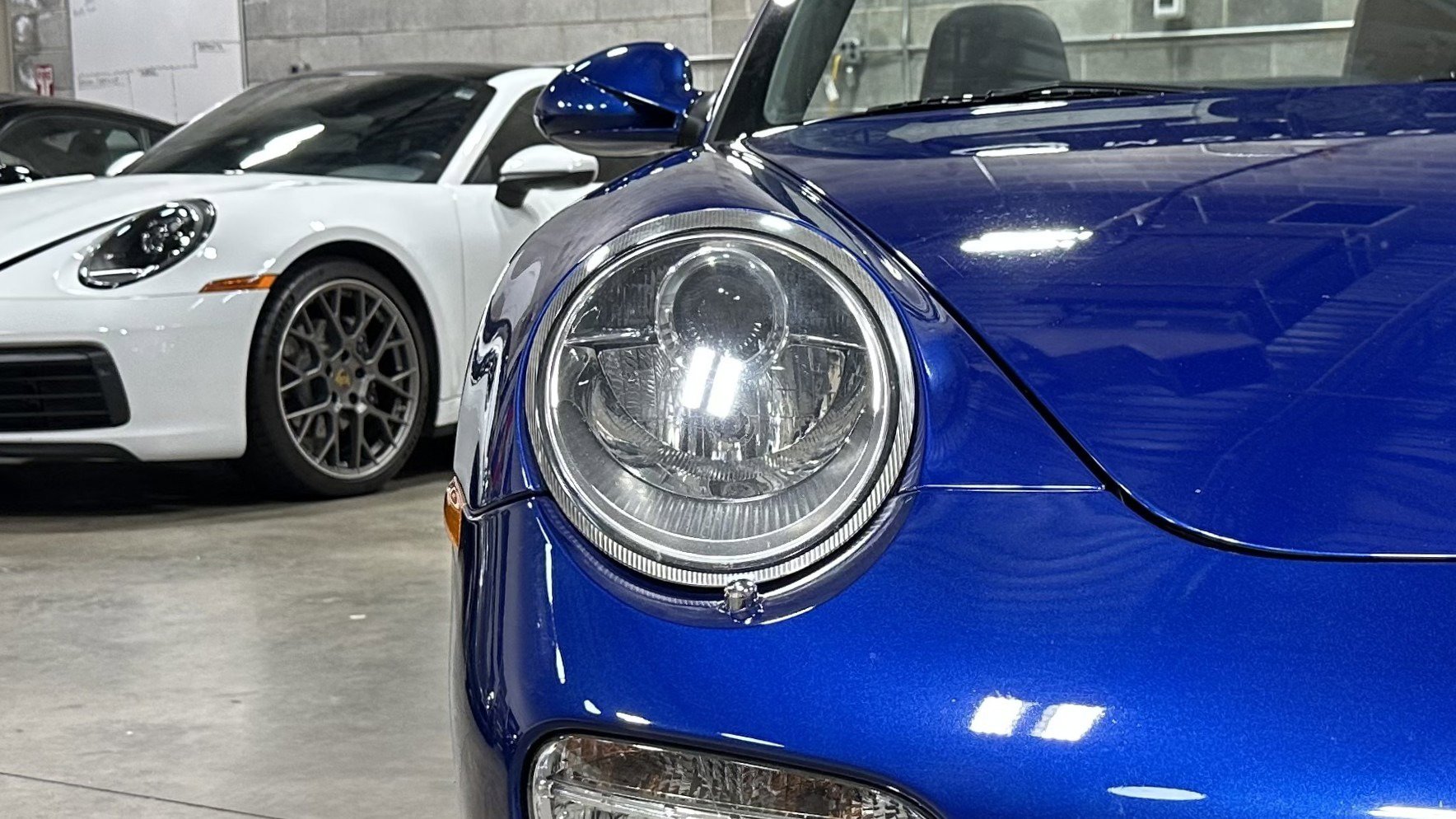 Used 2009 Porsche 911 Carrera S image 17