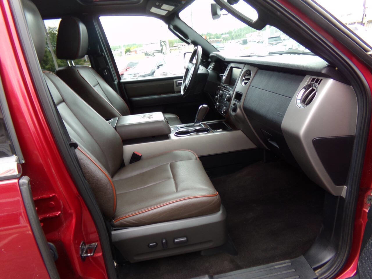 Used 2015 Ford Expedition EL King Ranch image 30