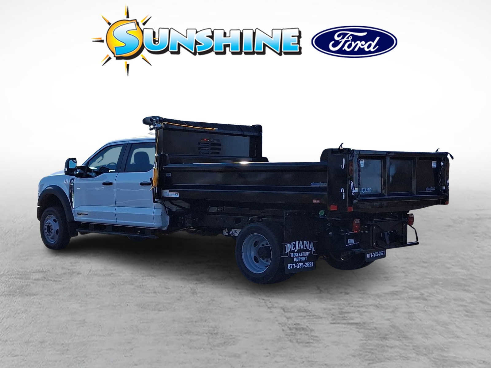 New 2026 Ford F550 4x4 Crew Cab image 4