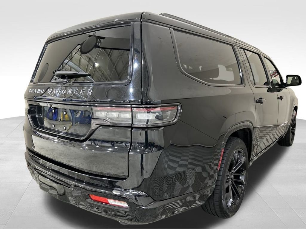 Used 2024 Jeep Grand Wagoneer L Series II w/ Quick Order Packagew 28T image 5