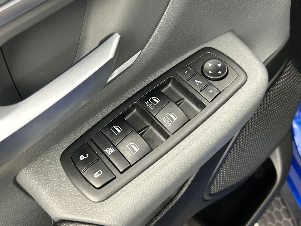 Used 2019 RAM 1500 Big Horn AWD/4WD image 17