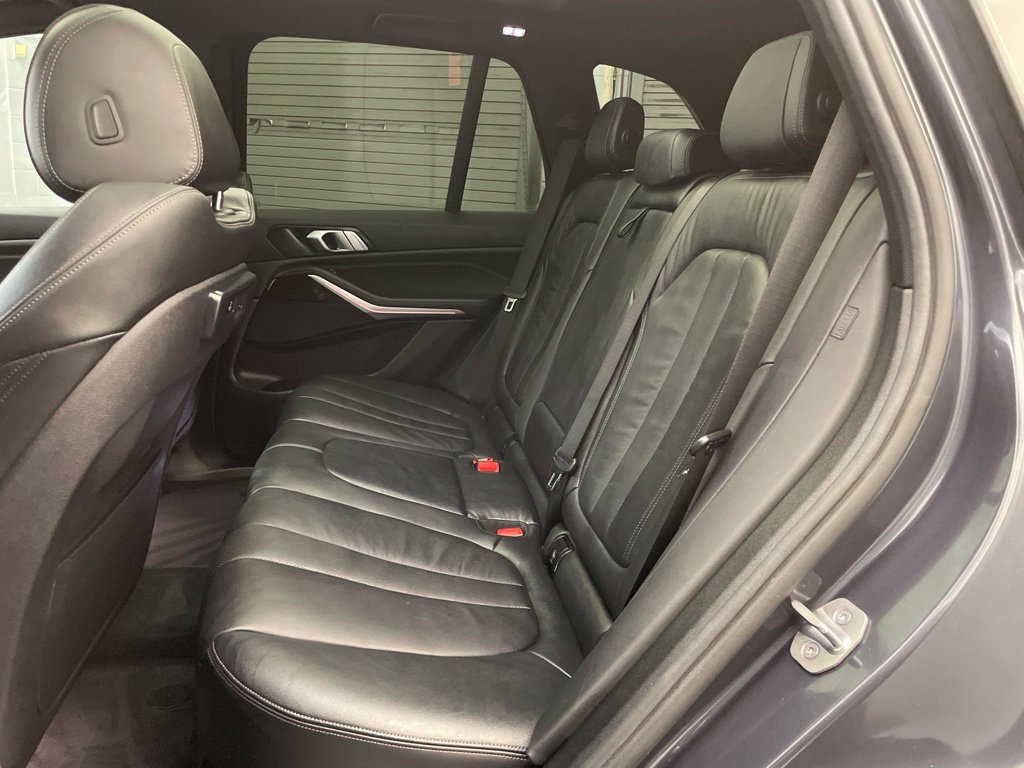 Used 2019 BMW X5 xDrive40i w/ Premium Package AWD/4WD image 22