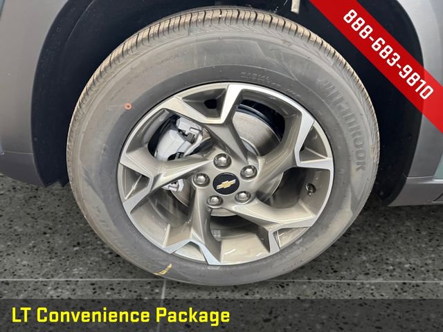 New 2025 Chevrolet Trax LT w/ Driver Confidence Package image 6