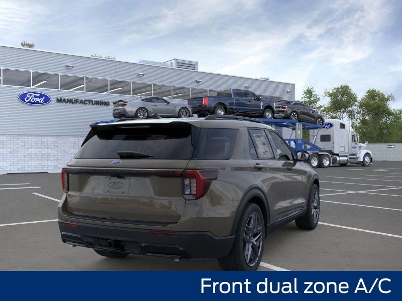 New 2026 Ford Explorer ST-Line w/ ST-Line Street Pack image 10