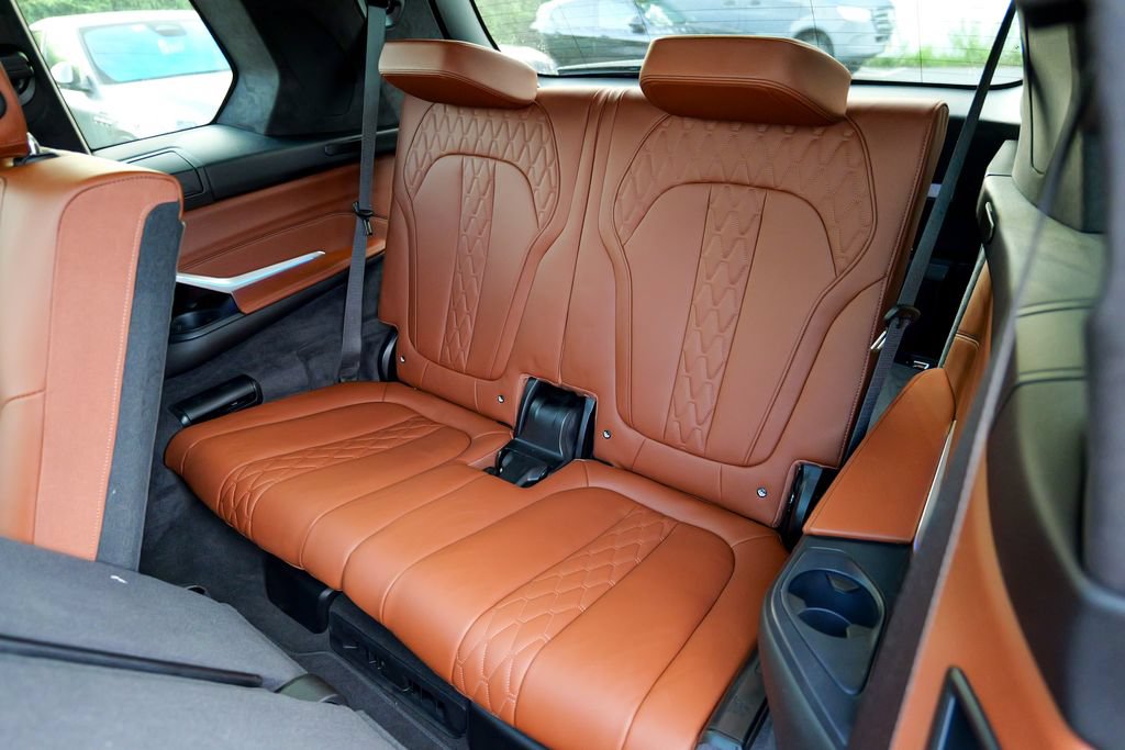 Used 2024 BMW X7 M60i w/ Executive Package AWD/4WD image 30