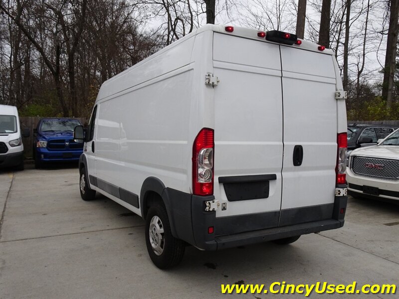 Used 2015 RAM ProMaster 2500 w/ Interior Convenience Group FWD image 9