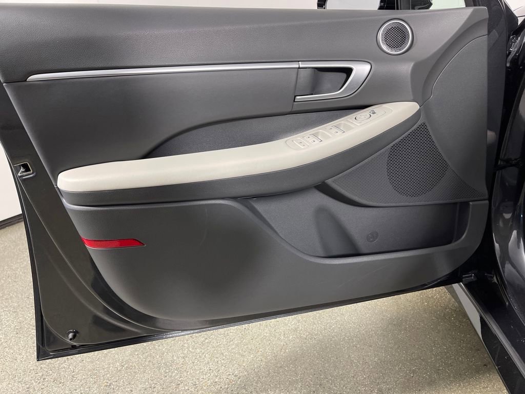 Certified 2024 Hyundai Sonata SEL image 19