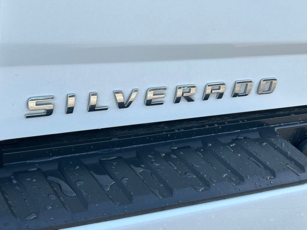 Used 2019 Chevrolet Silverado 1500 Custom w/ Custom Convenience Package RWD image 23